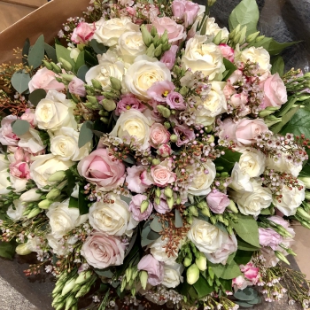 Flowers / Jasmine Fleurs / The Courchevel florist since 1992